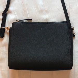 Lo & Sons crossbody bag